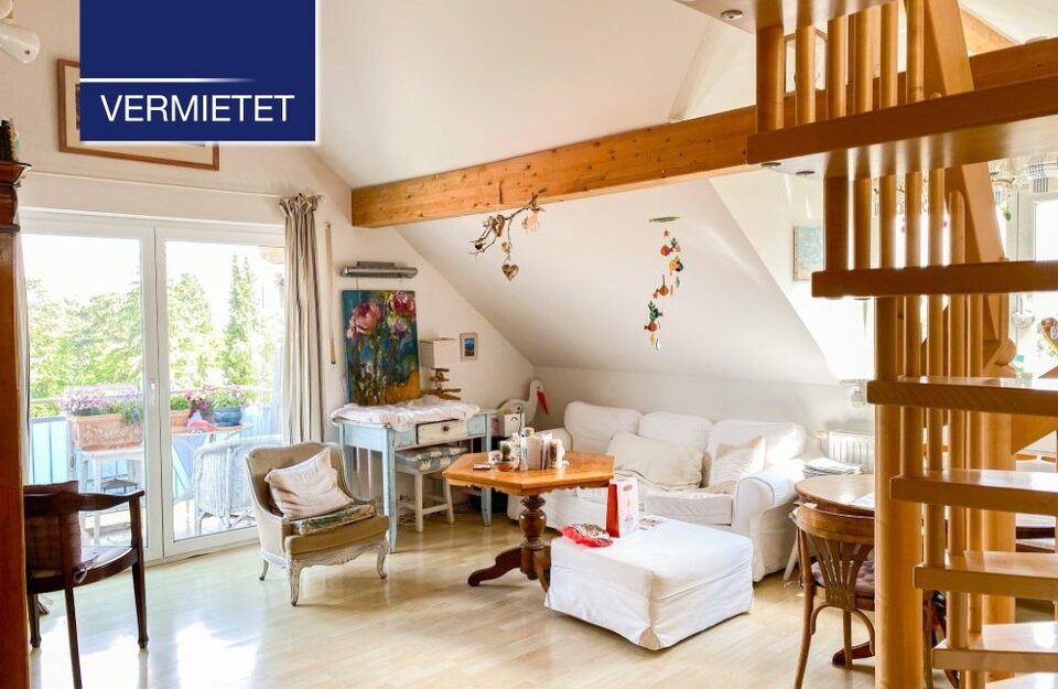 +VERMIETET+ Moderne Dachgeschoss-Wohnung mit Galerie in ruhiger Wohnlage