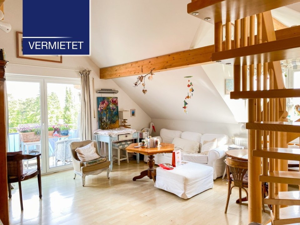 +VERMIETET+ Moderne Dachgeschoss-Wohnung mit Galerie in ruhiger Wohnlage