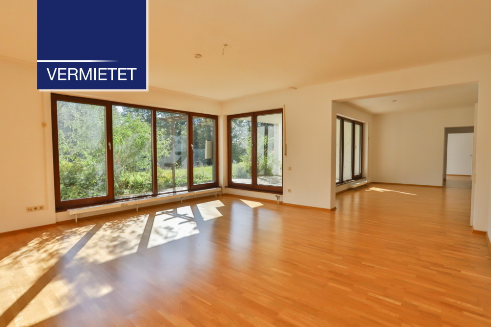 4-Zimmer-Erdgeschoss-Wohnung mit großer Ostterrasse und Garten