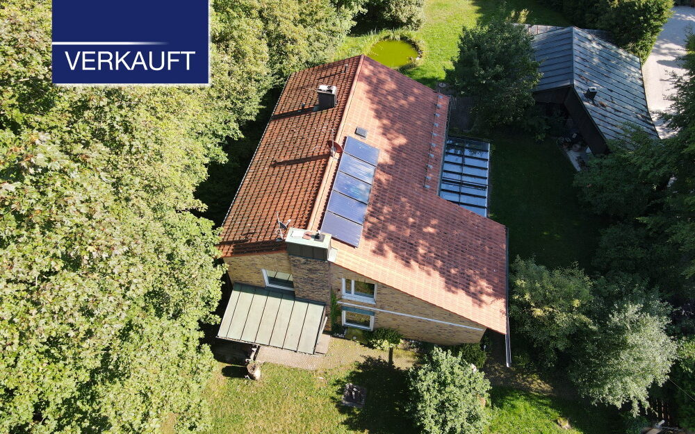 +VERKAUFT+ Charmantes Haus mit Potenzial auf großem, uneinsehbaren Grundstück