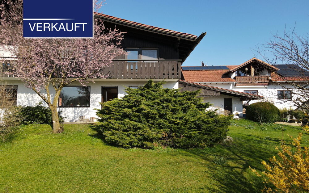 +VERKAUFT+ Doppelhaushälfte mit großem Garten in ländlicher Lage