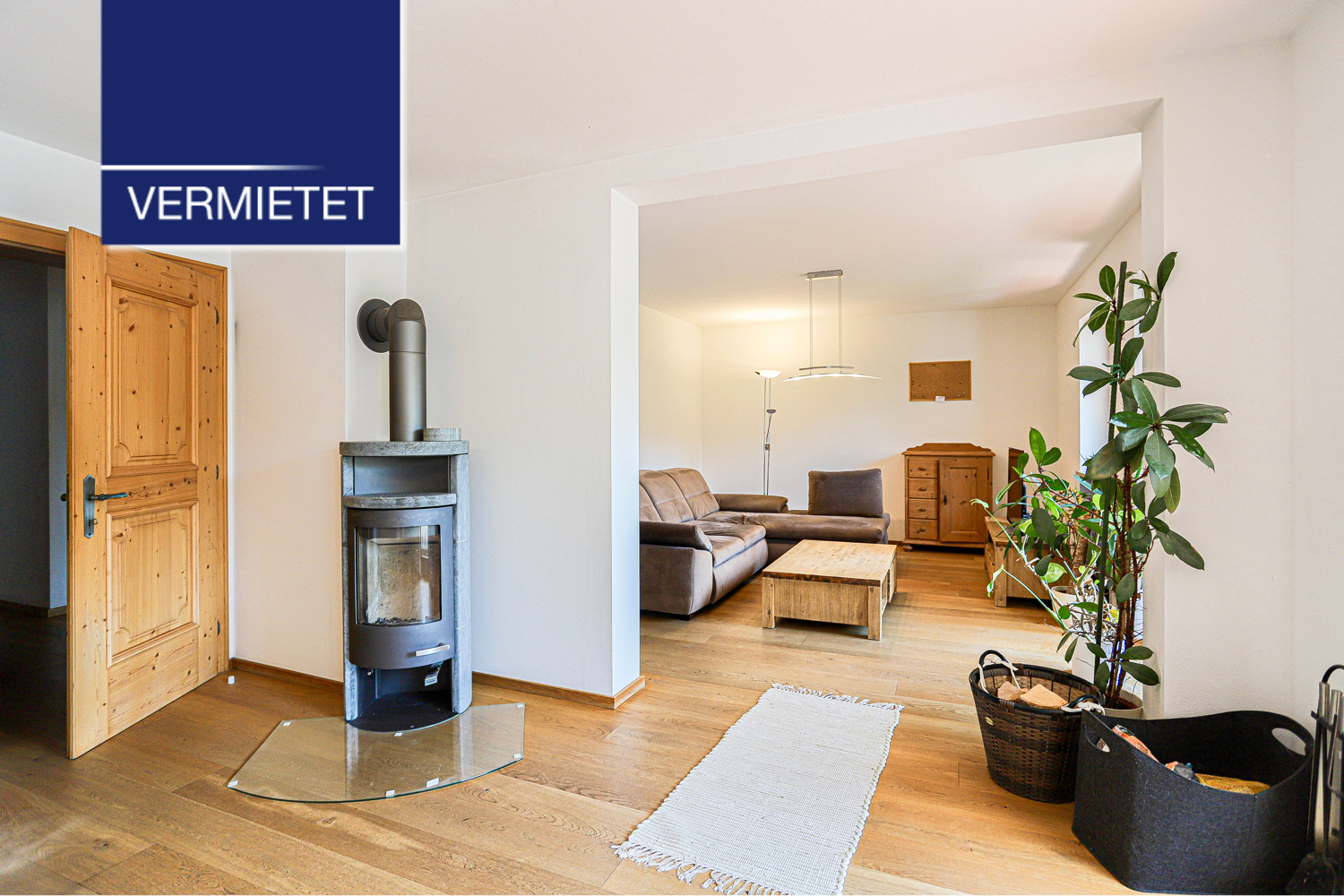+VERMIETET+ Komfortable 2-Zimmer-Wohnung mit Balkon und Stellplatz