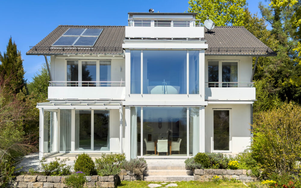 Hochwertiges Einfamilienhaus mit Garten und Bergpanorama in Tutzing am Starnberger See