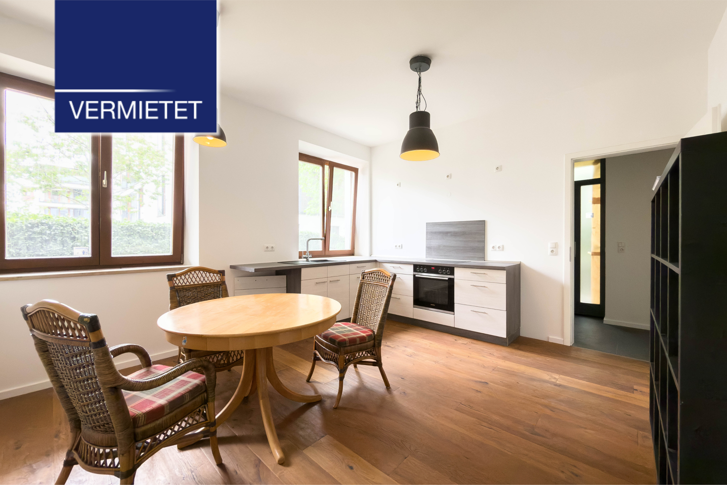 +VERMIETET+ Gemütliche 2-Zimmer-Souterrainwohnung im historischen Postamt von Tutzing +VERMIETET+ Gemütliche 2-Zimmer-Souterrainwohnung im historischen Postamt von Tutzing
